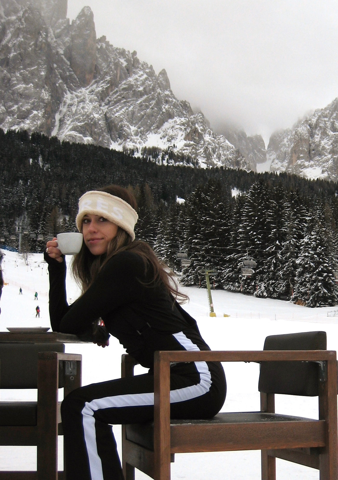 Après ski hats and headwear, reversible fleece headband. Cream knit apres headband. Tan and cream fur headband. Ski outfit hat / beanie, European ski outfit