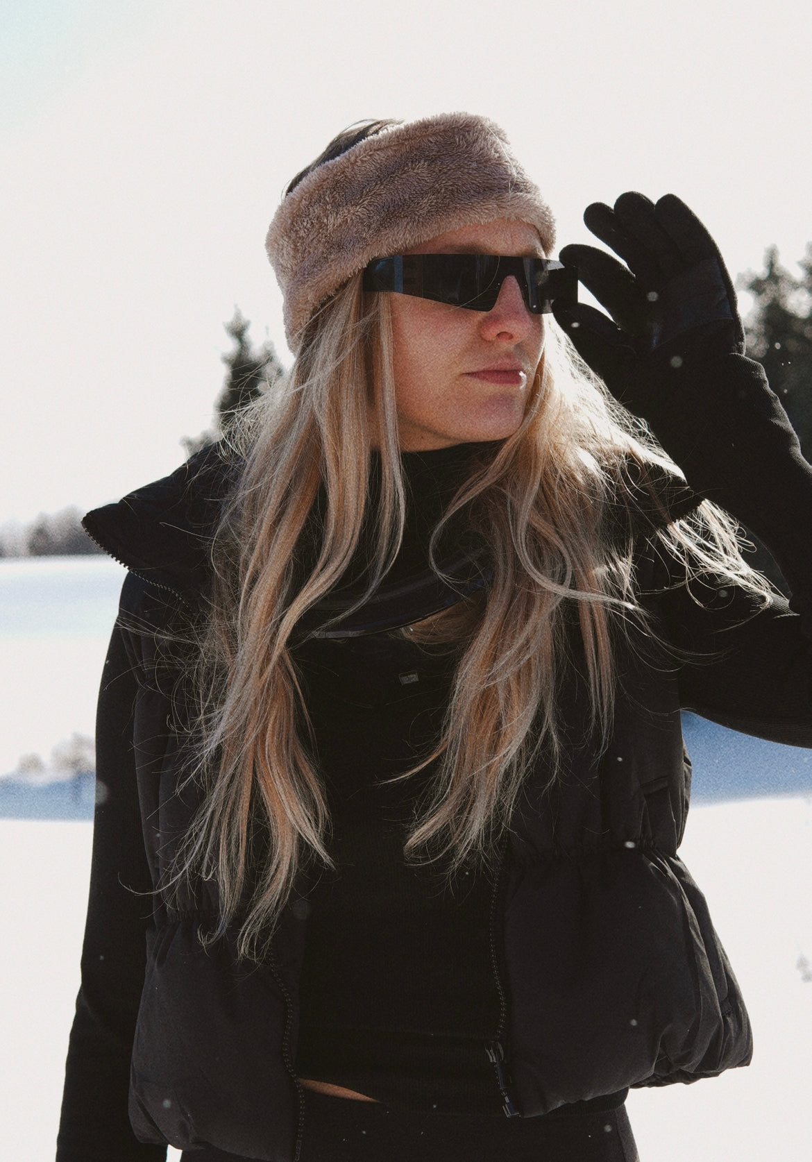 Brown Apres ski headband, Taupe reversible winter headband, fleece knit headband, Apres ski wear, european ski knit beanie, Apres hat, faux fur headband