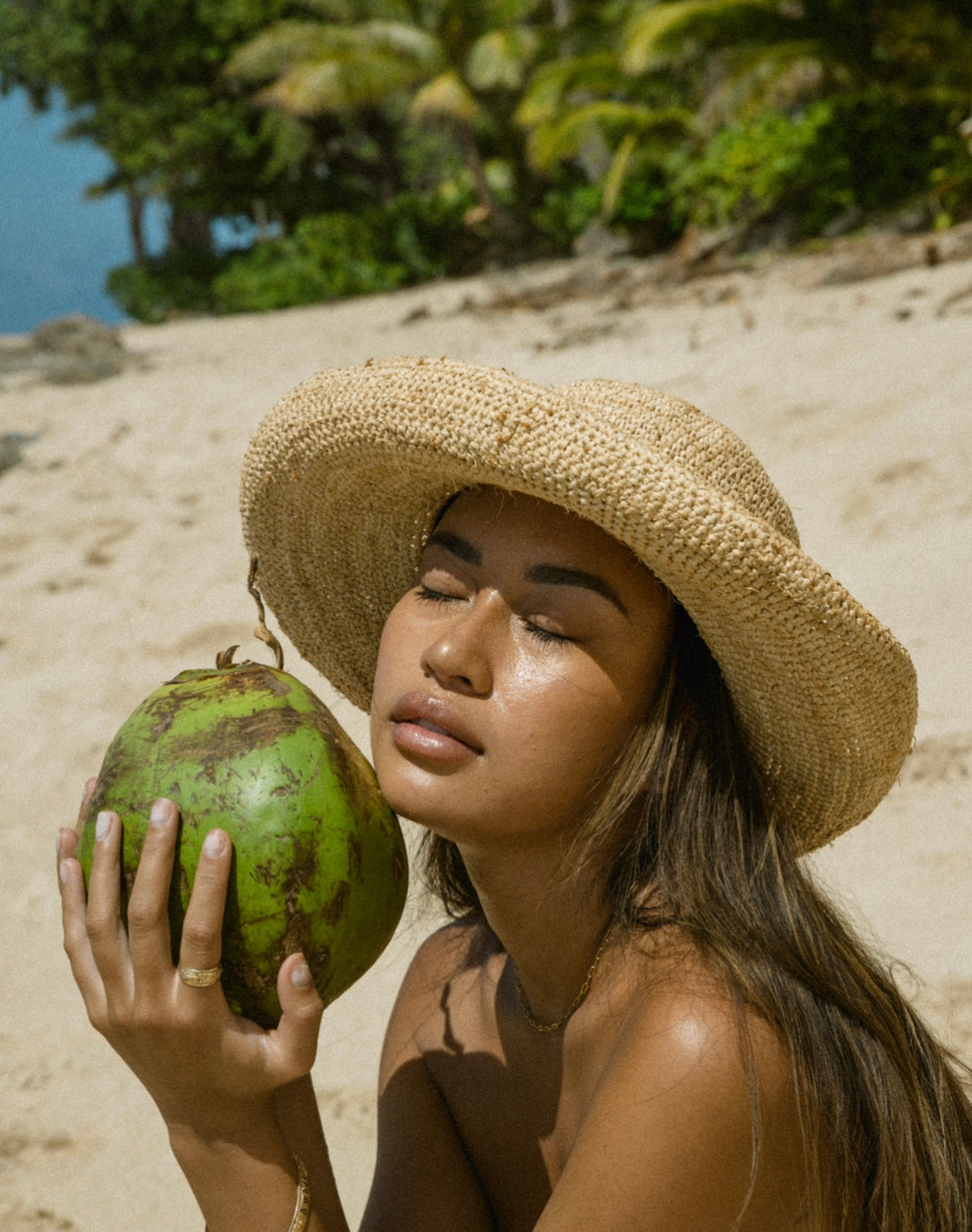 packable straw raffia bucket hat, sun hat, beach headwear