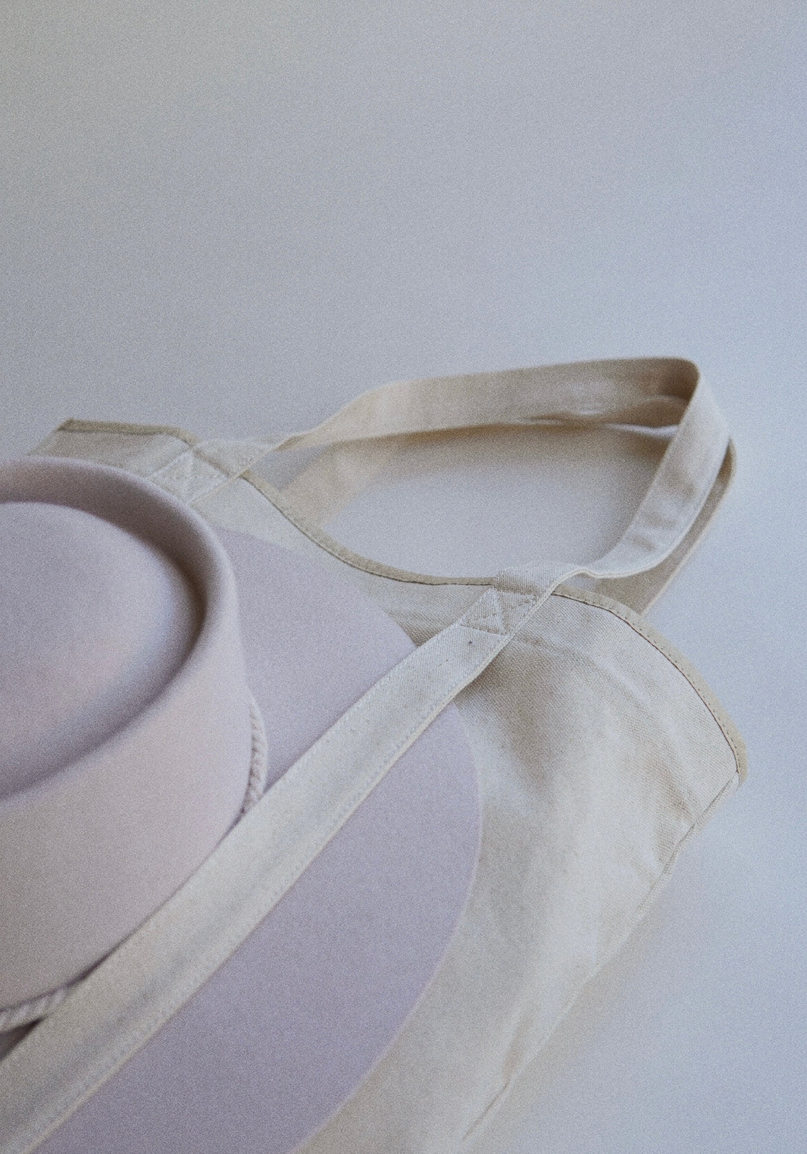 Hat travel tote bag, hat travel bag, tote bag with pockets, beach bag with hat holder, hat travel, carry on 
