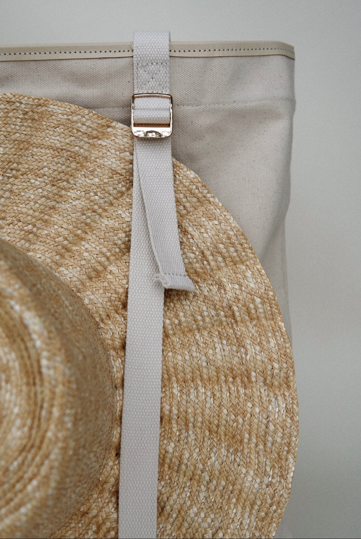 On Holiday - Hat Travel Tote