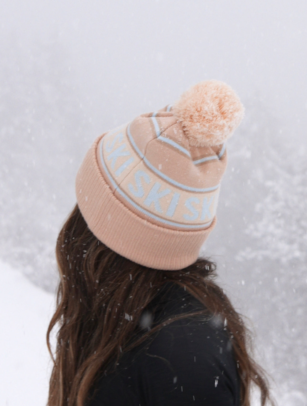 Apres ski beanie,  fashion ski hat, Retro ski wear, vintage European ski knit hat, winter beanie, cream & blue beanie with pom pom 