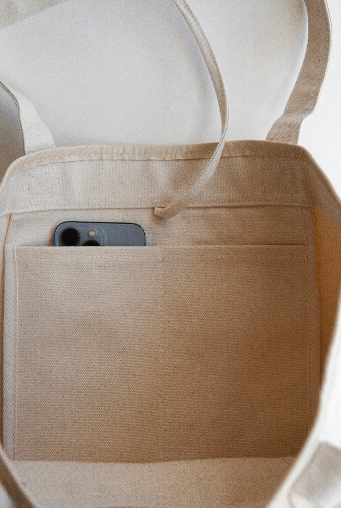 Canvas tote bag with inside pocket