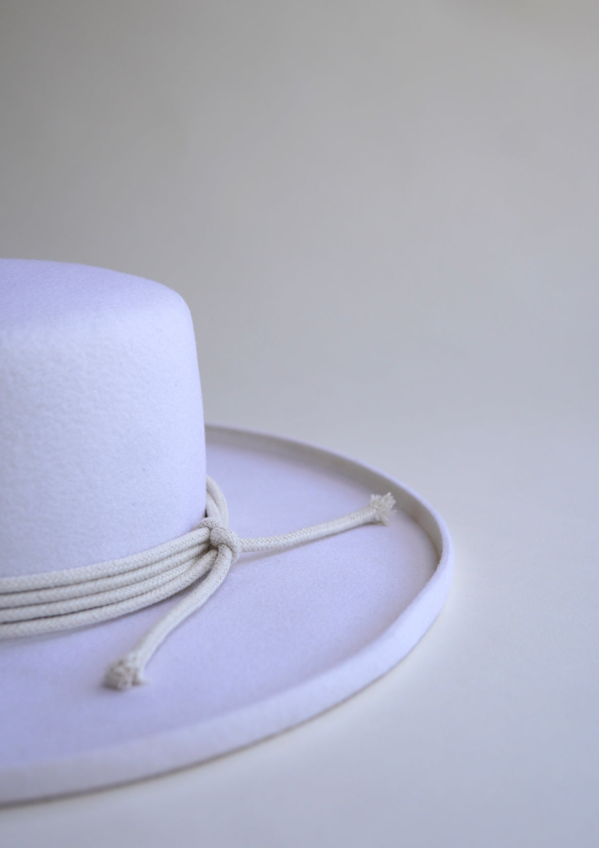 New Australian Wool Autumn Winter Designer Cap French Vintage Felt Hat  Women Elegant Concave Fedora Luxury Stewardess Hat Bone